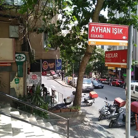 Sisli Apartment *